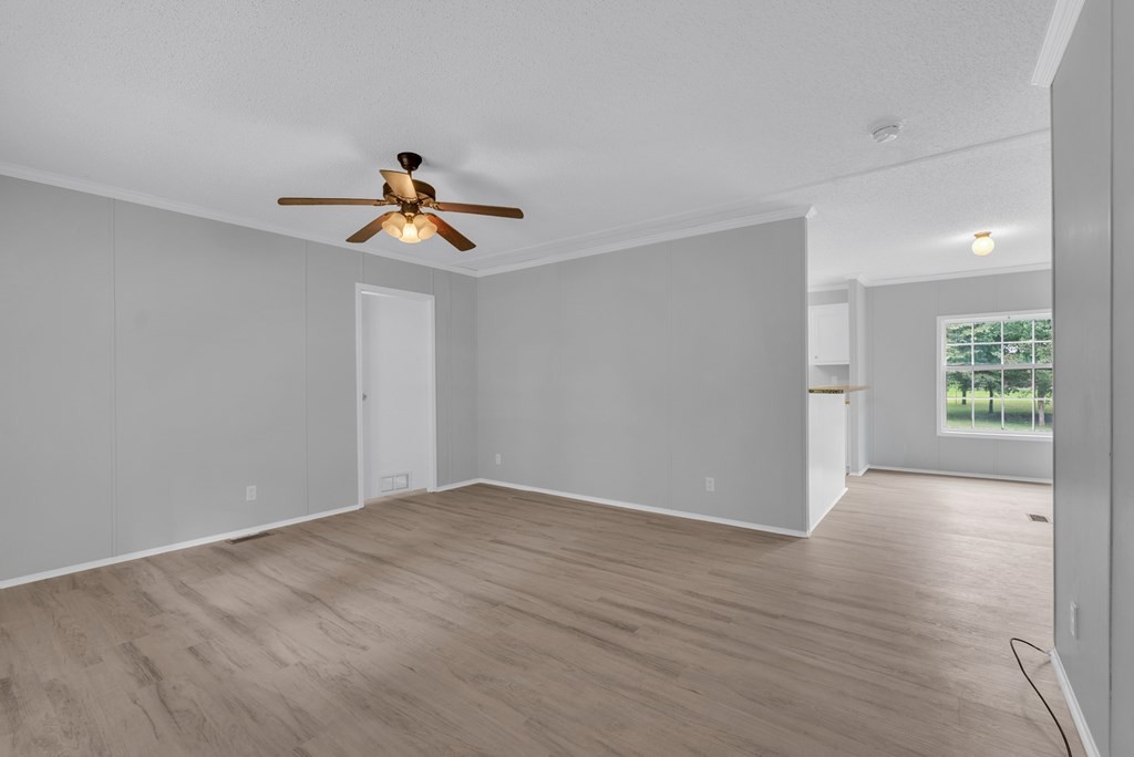 285 Middle Dr