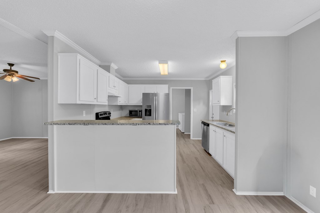 285 Middle Dr