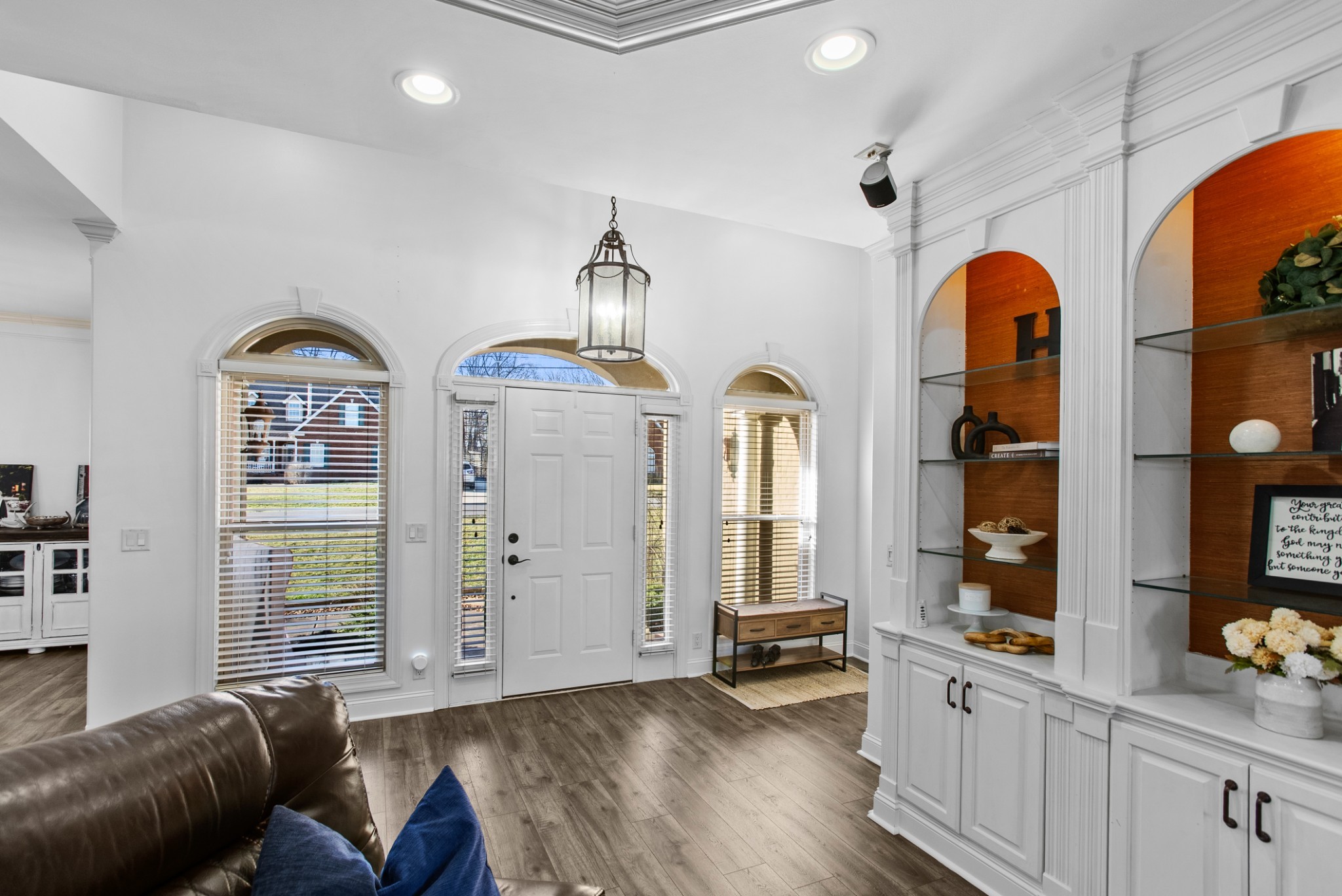 3552 Tolbert Dr