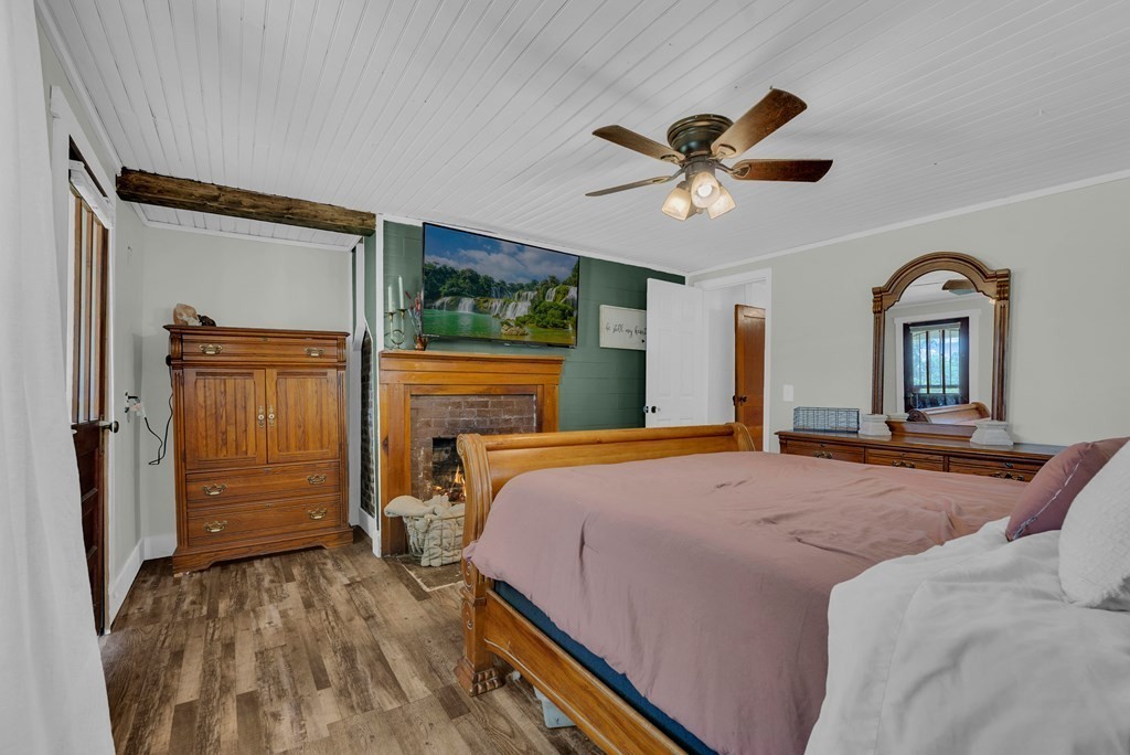 13593 Old Kentucky Rd