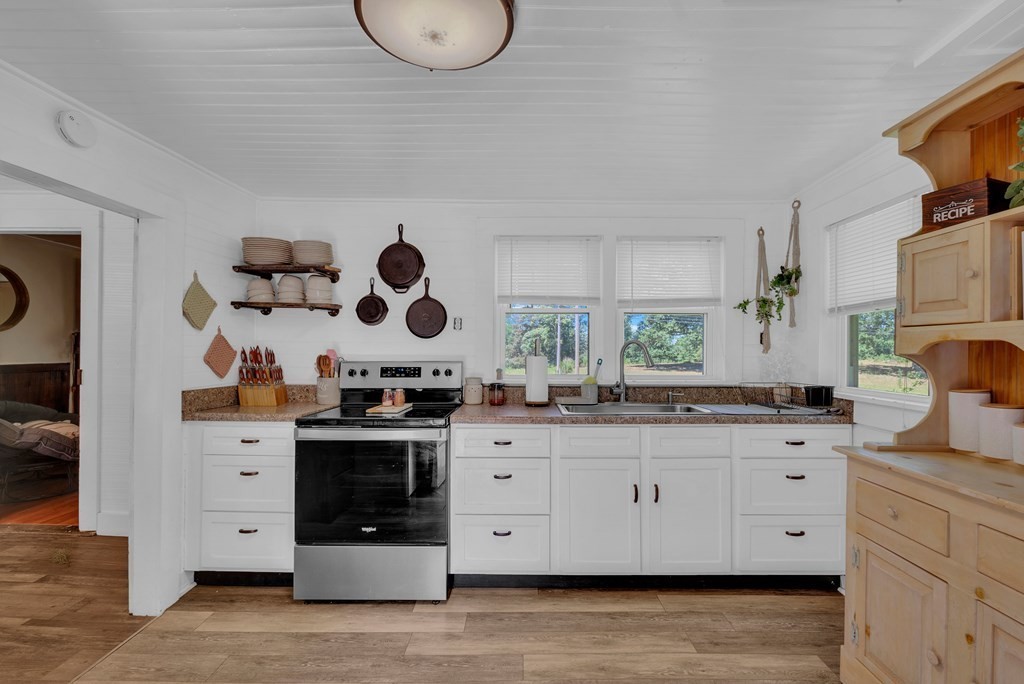 13593 Old Kentucky Rd