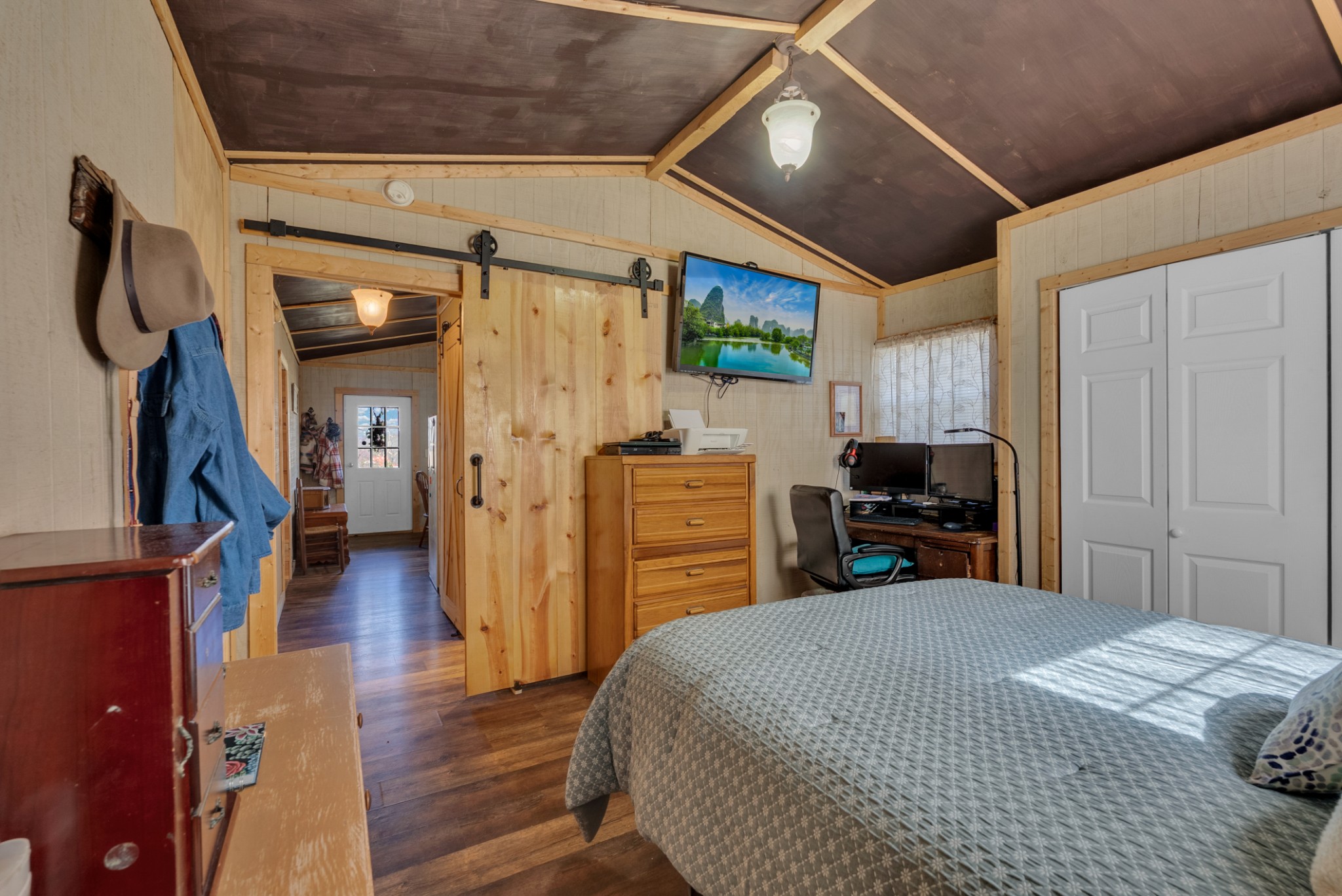 1742 Walter Stone Rd