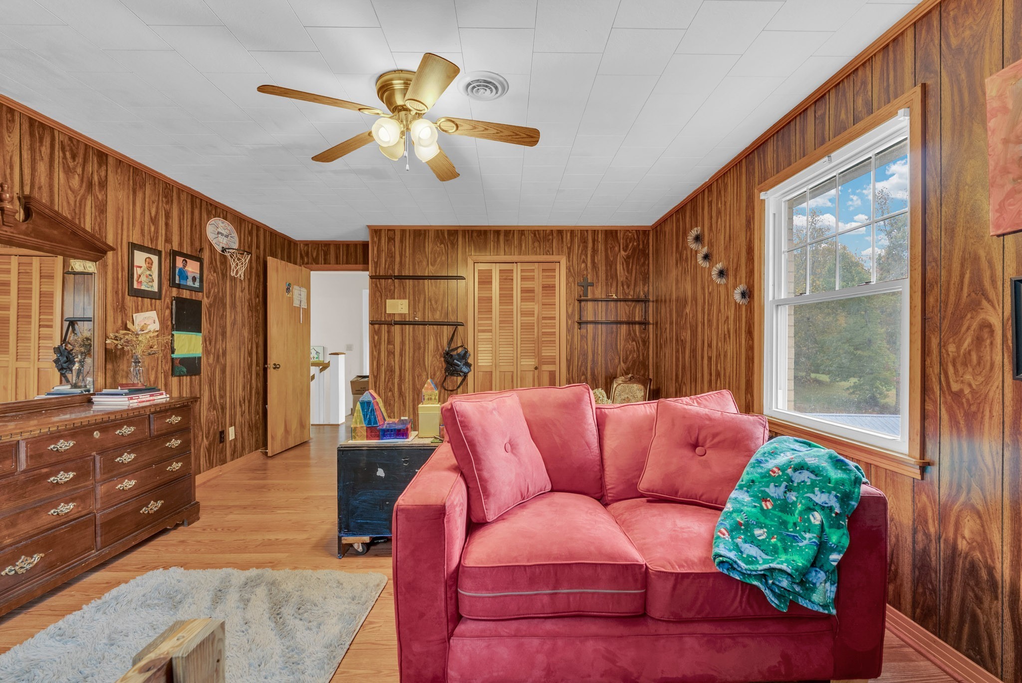 5881 Burgess Falls Rd