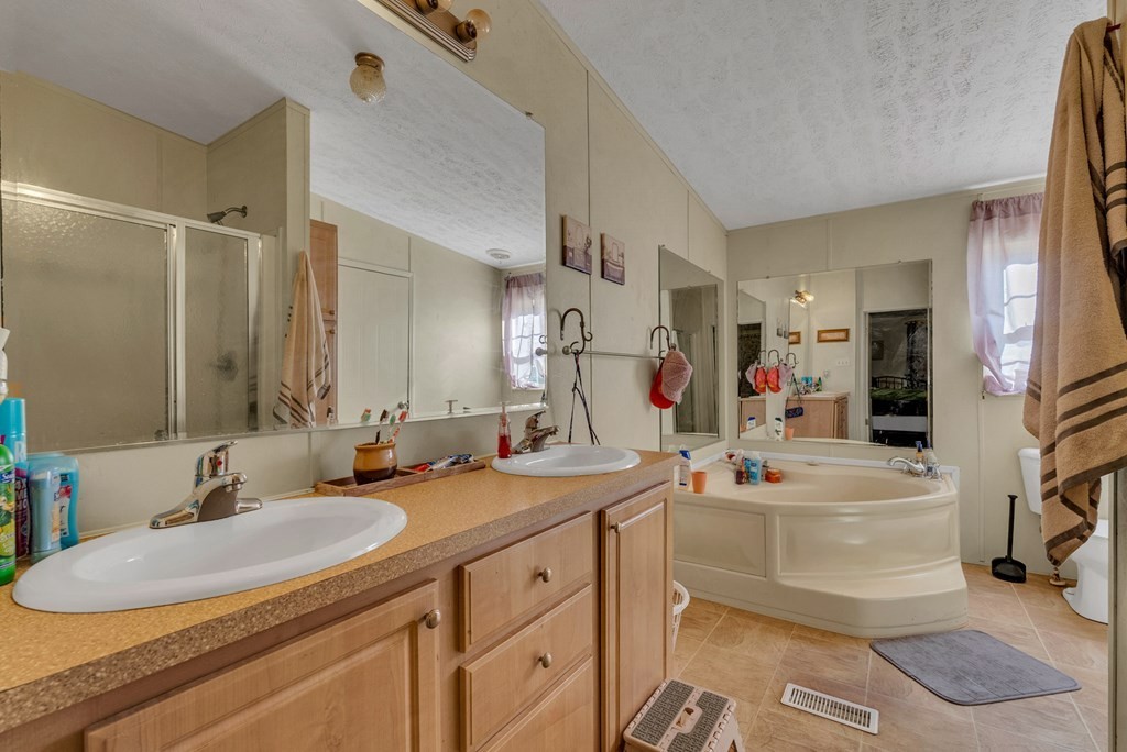 170 Perrigan Ln