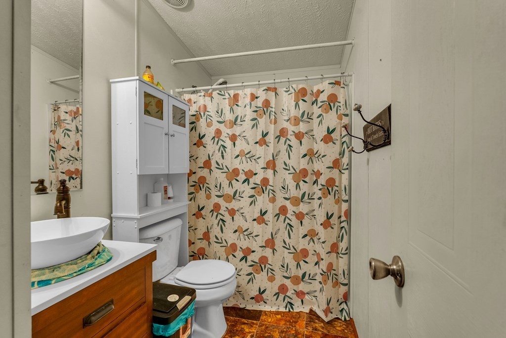 170 Perrigan Ln