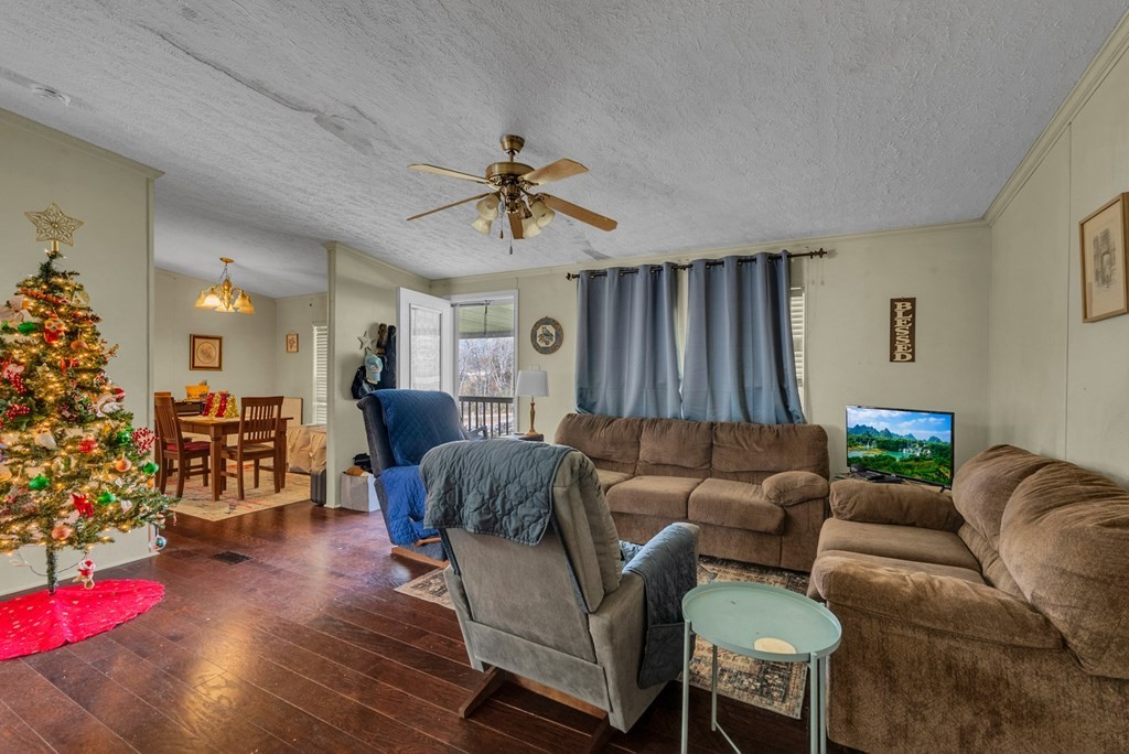 170 Perrigan Ln