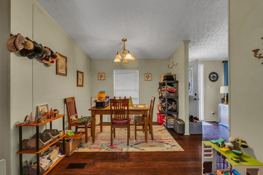 170 Perrigan Ln