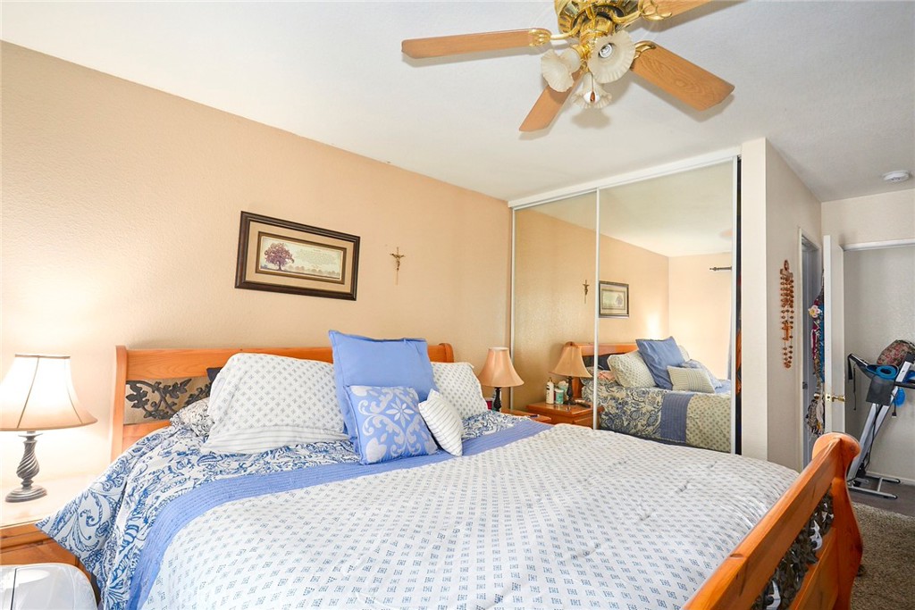 25086 Camino Del Sol