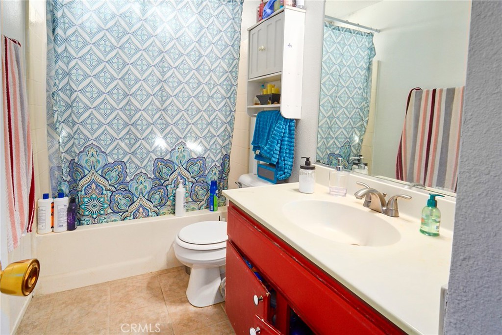 25086 Camino Del Sol