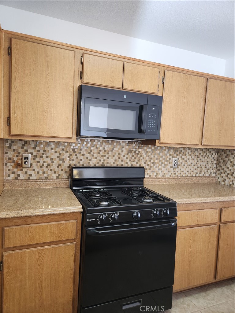 25086 Camino Del Sol