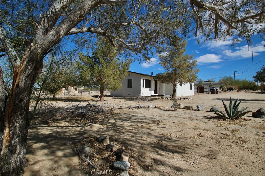 73562 Desert Trail Drive
