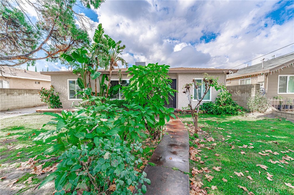 1326 Davidson Avenue