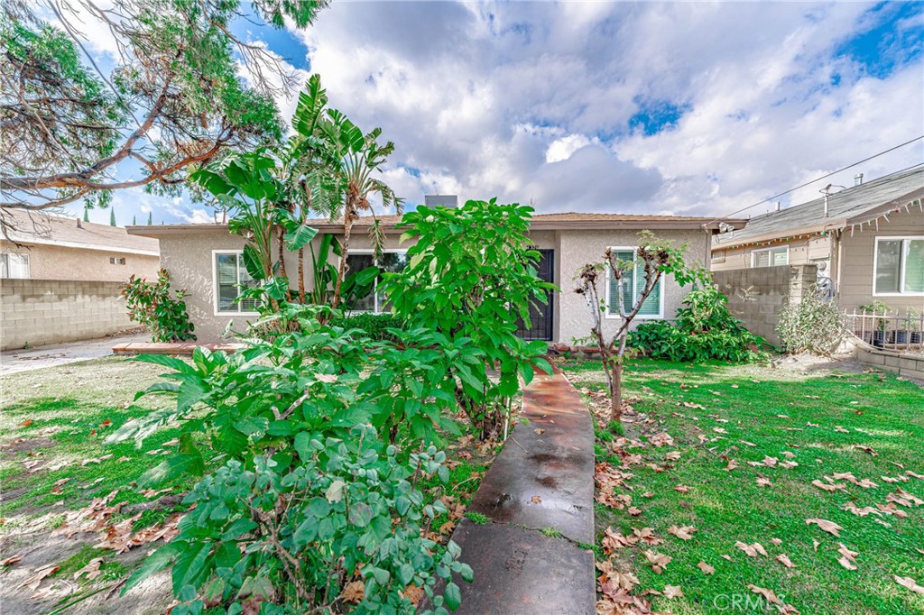 1326 Davidson Avenue