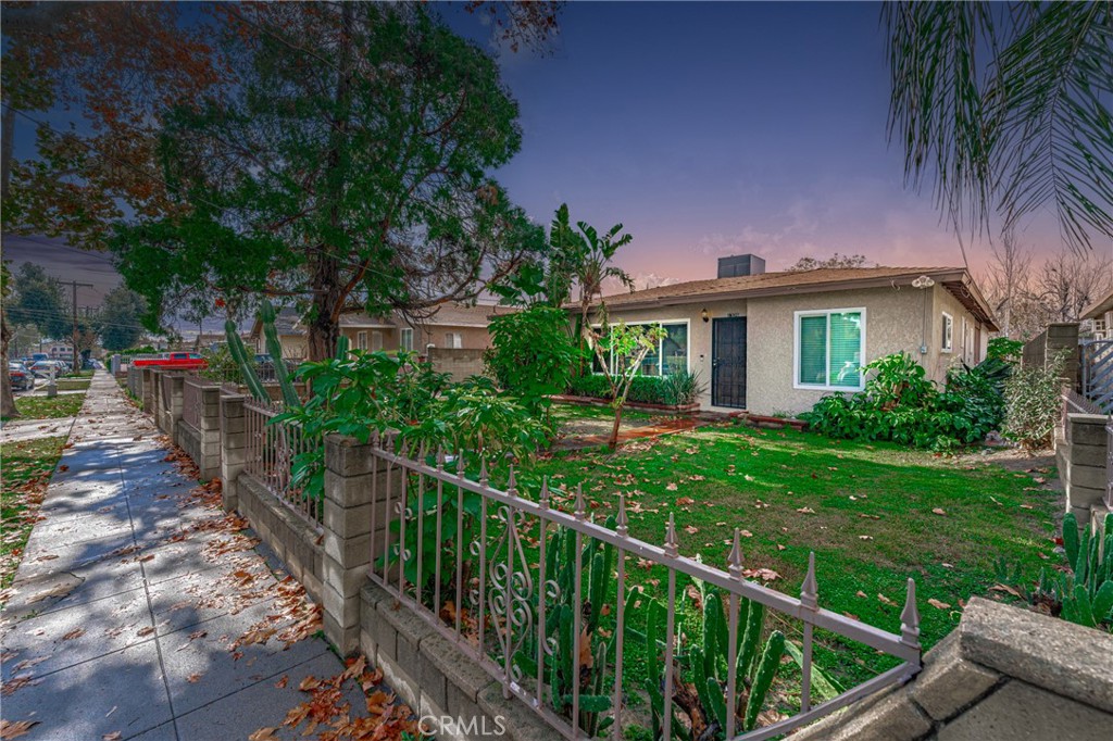 1326 Davidson Avenue