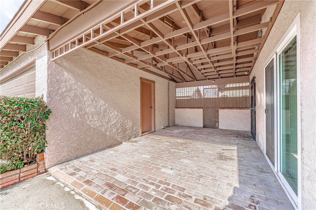 1326 Davidson Avenue