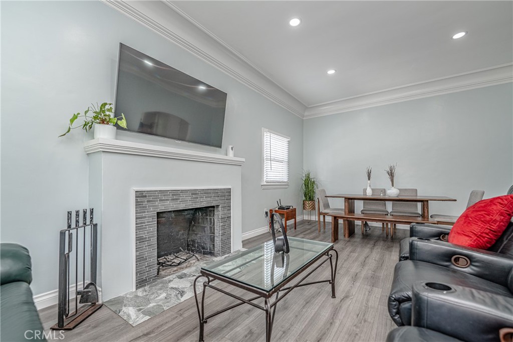 3631 N Arrowhead Avenue