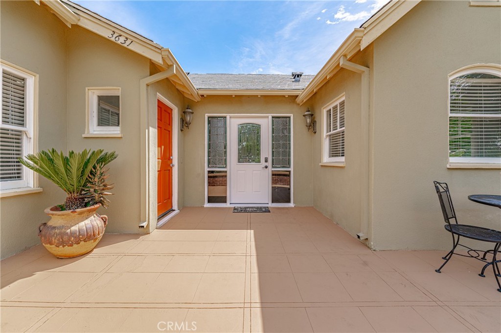 3631 N Arrowhead Avenue