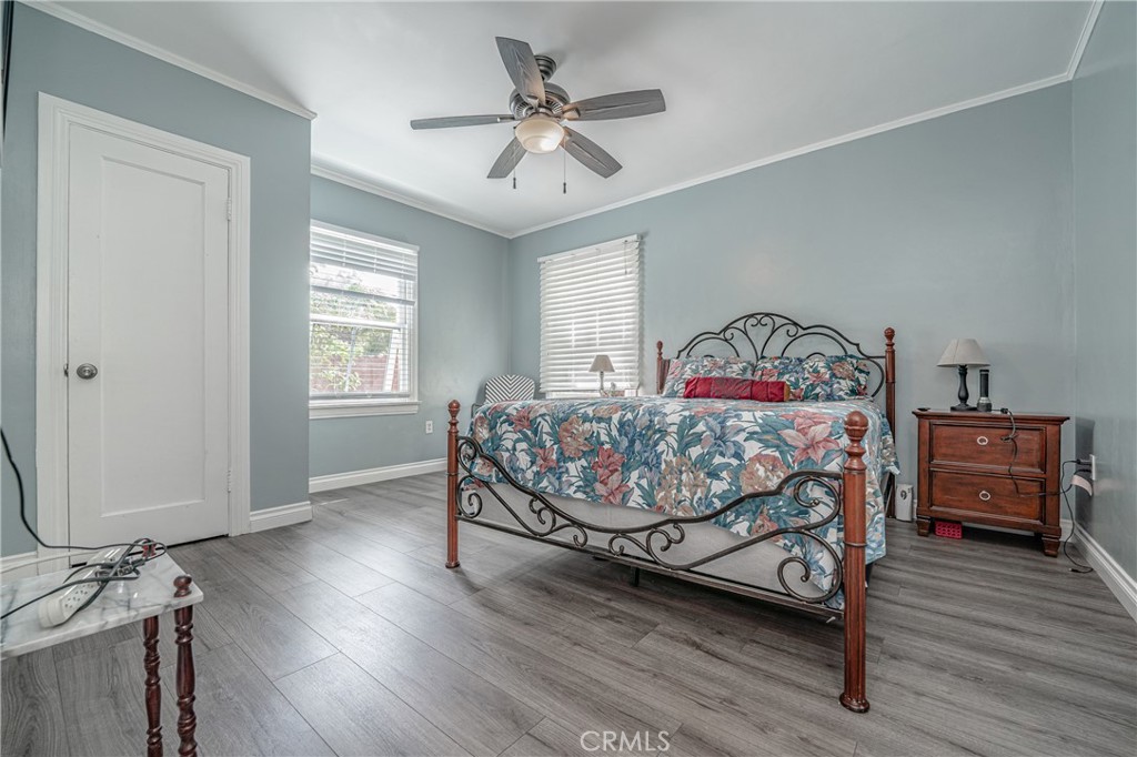 3631 N Arrowhead Avenue