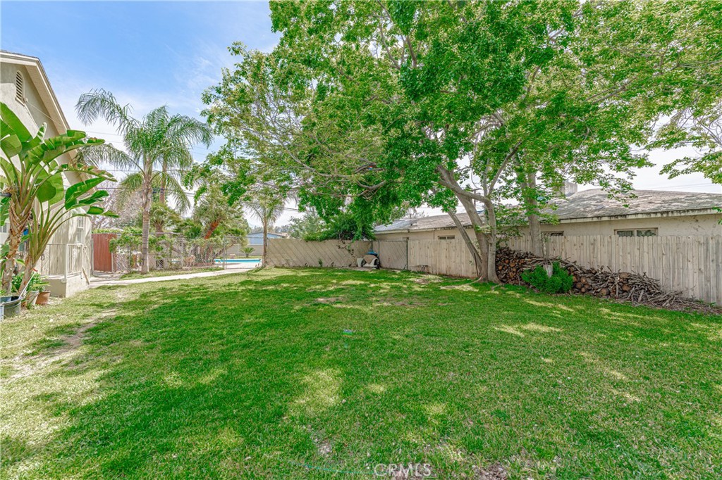 3631 N Arrowhead Avenue