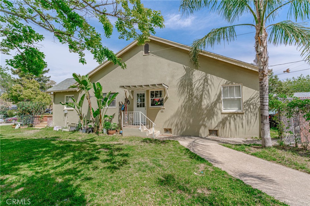 3631 N Arrowhead Avenue