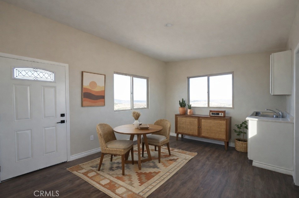 68243 Pioneer Trail