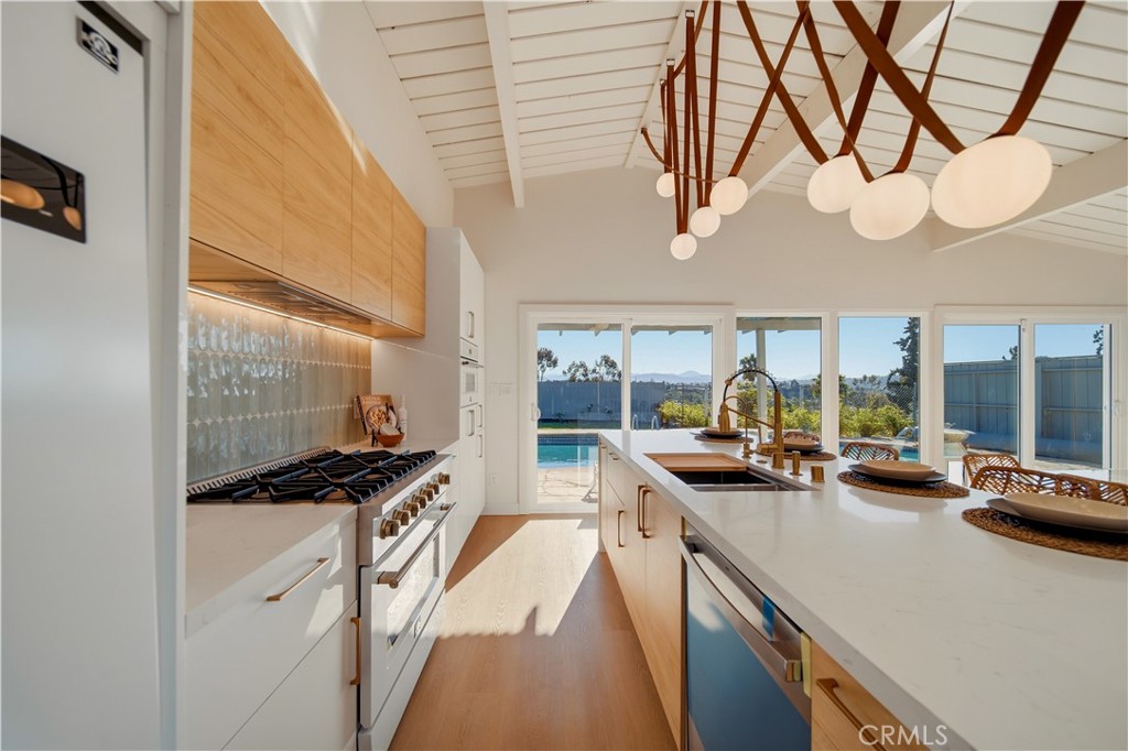 6439 Lake Mere Court