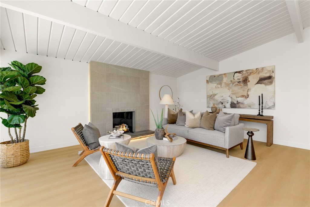 6439 Lake Mere Court