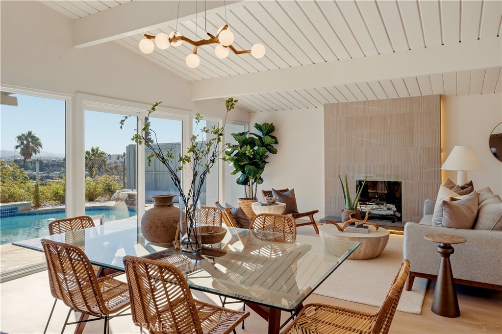 6439 Lake Mere Court