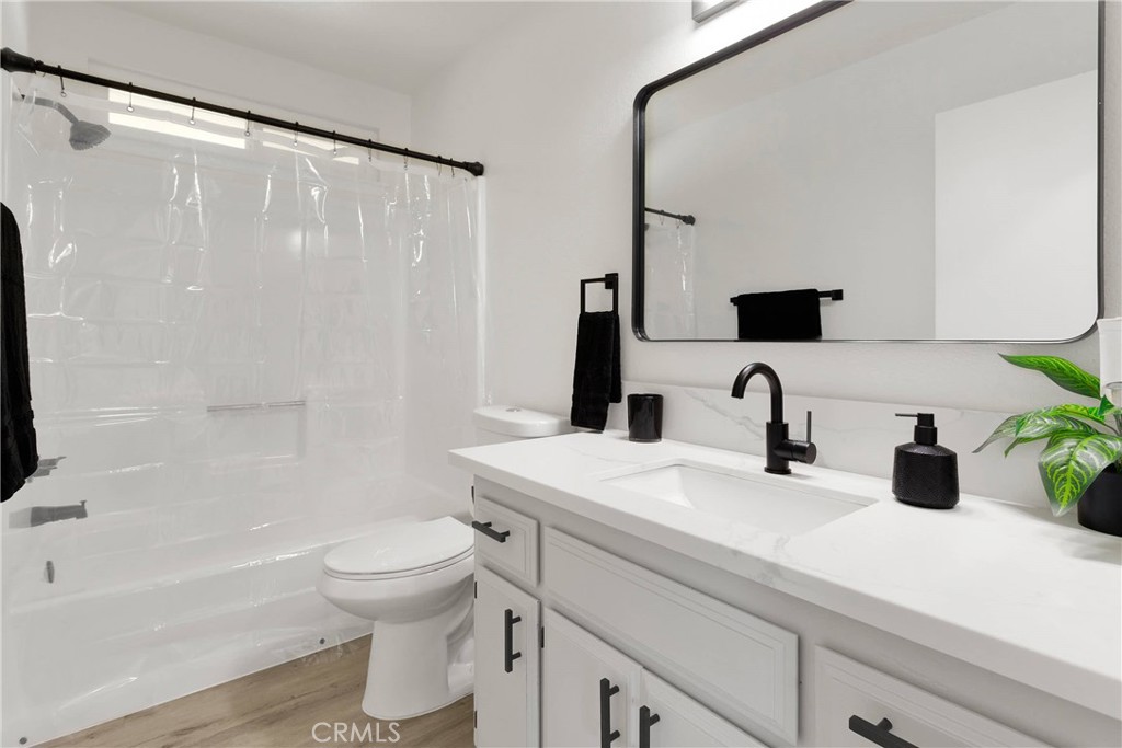 17775 Hackberry Street