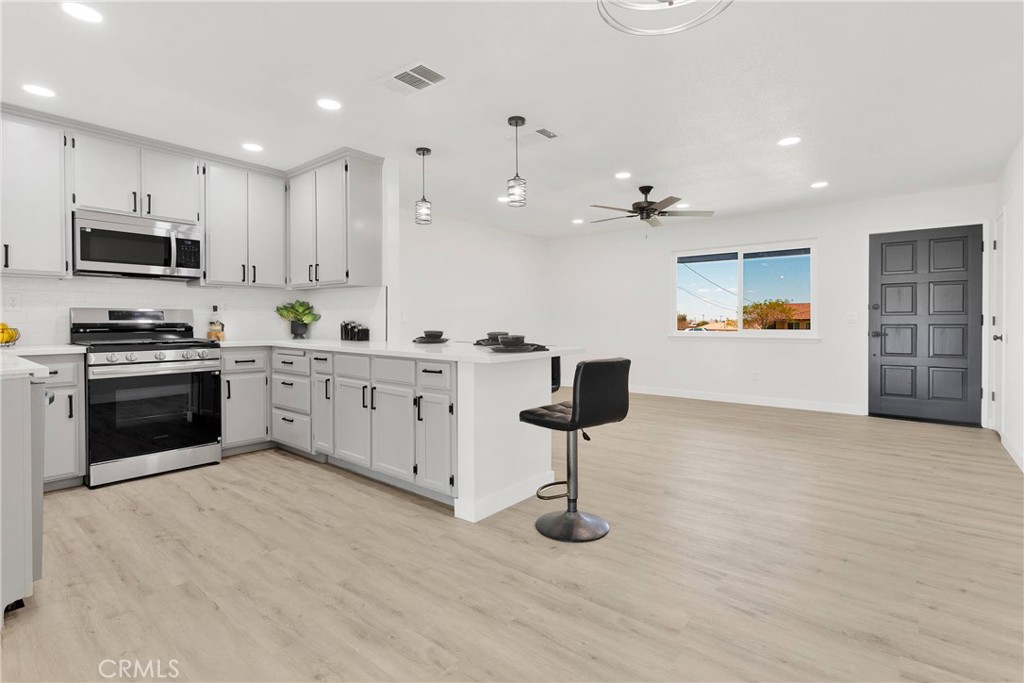 17775 Hackberry Street