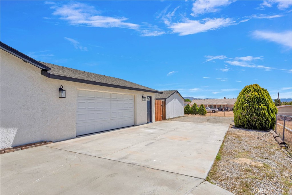 17775 Hackberry Street