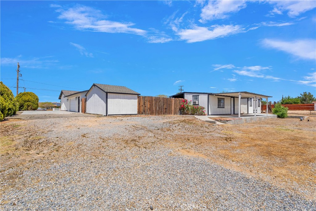 17775 Hackberry Street