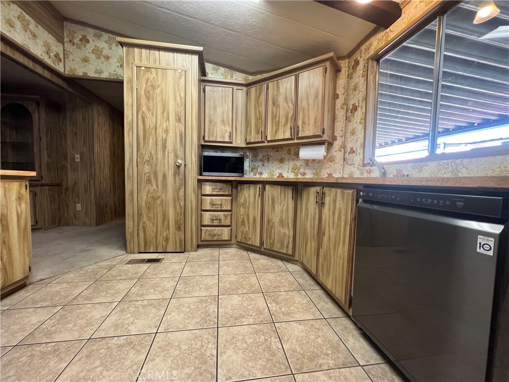 13381 Magnolia Avenue Unit: 149