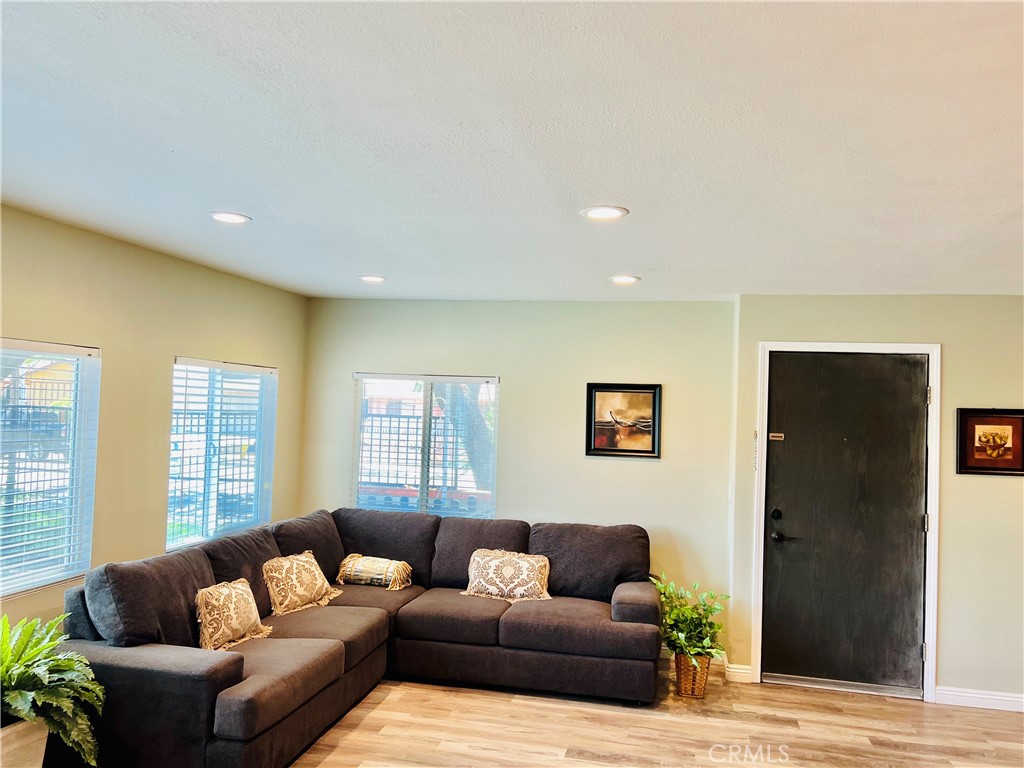 20739 Lycoming Street Unit: 81