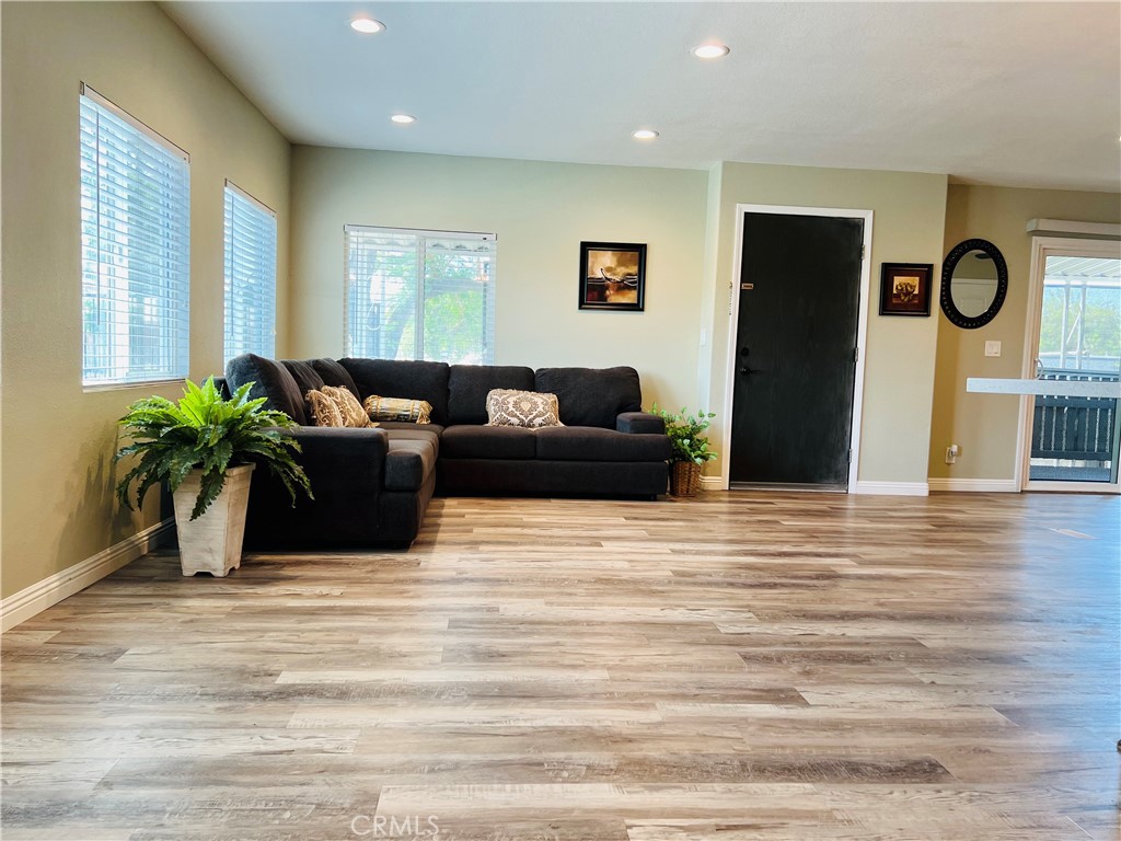 20739 Lycoming Street Unit: 81