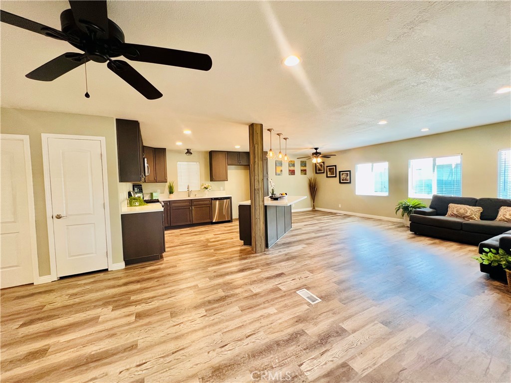 20739 Lycoming Street Unit: 81