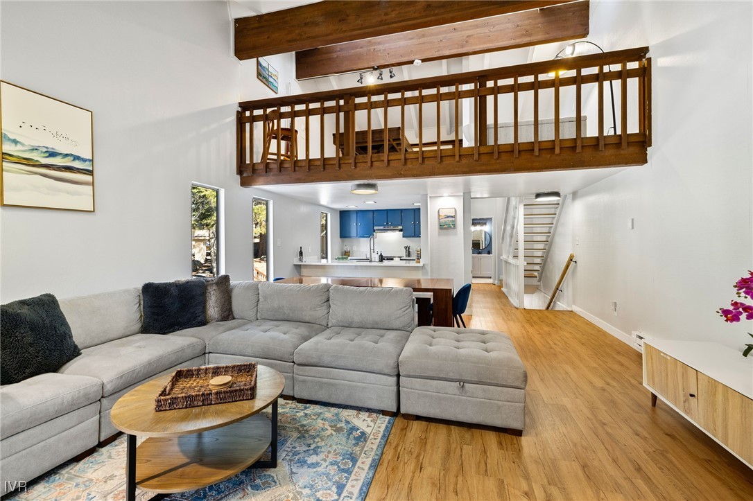 321 Ski Way 199