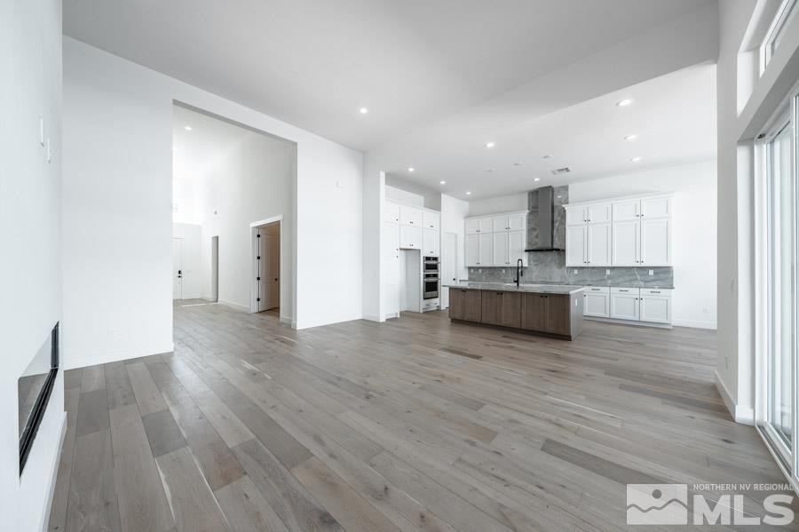 5448 Side Saddle Trail Latigo 98