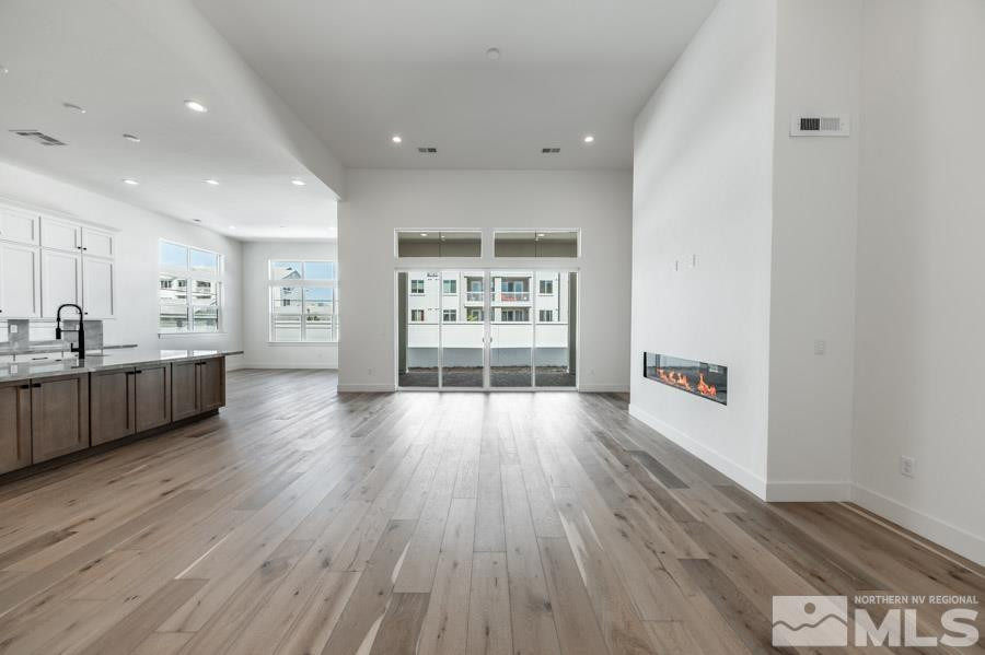 5448 Side Saddle Trail Latigo 98