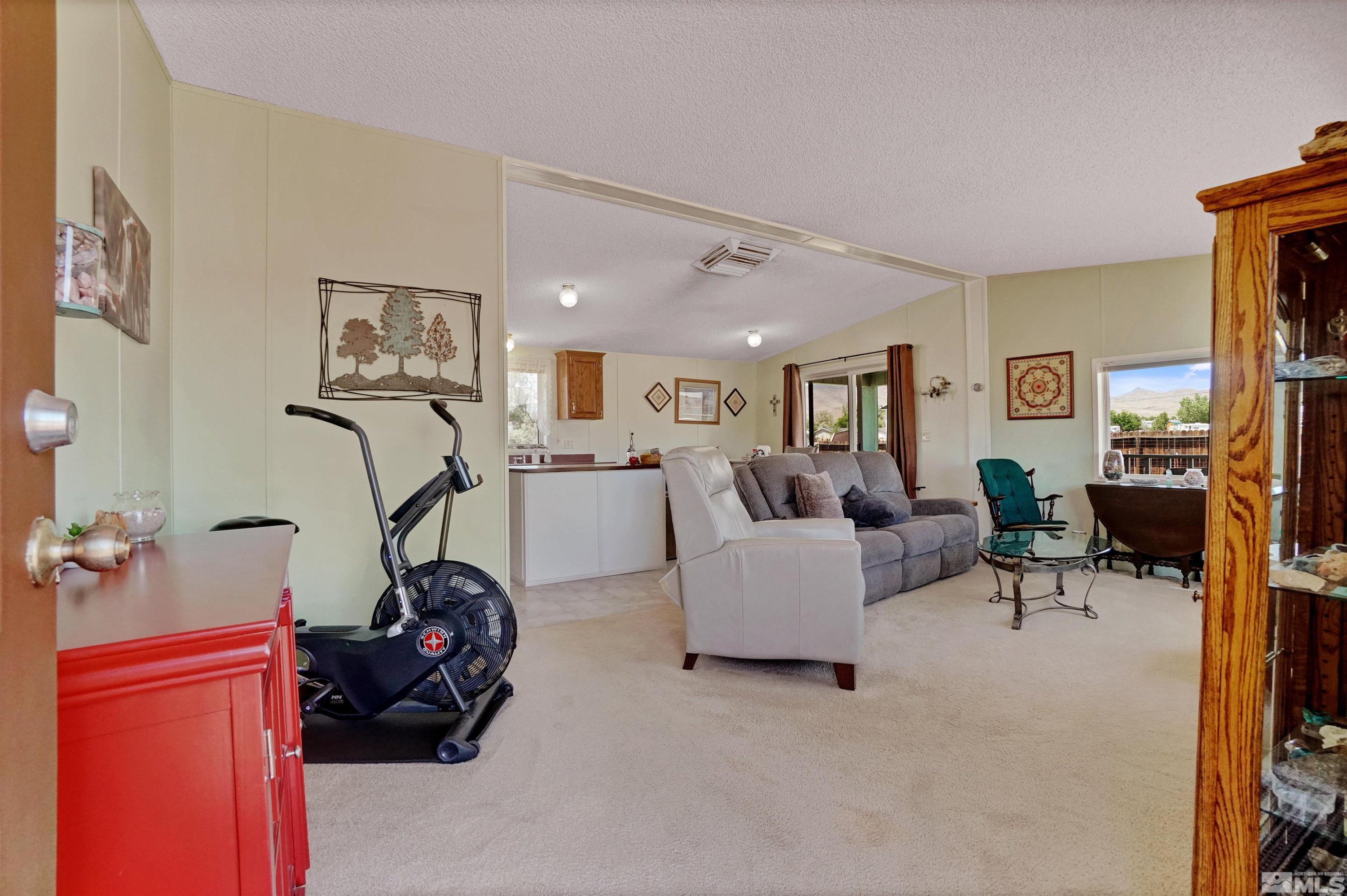 5295 Meadow Lane