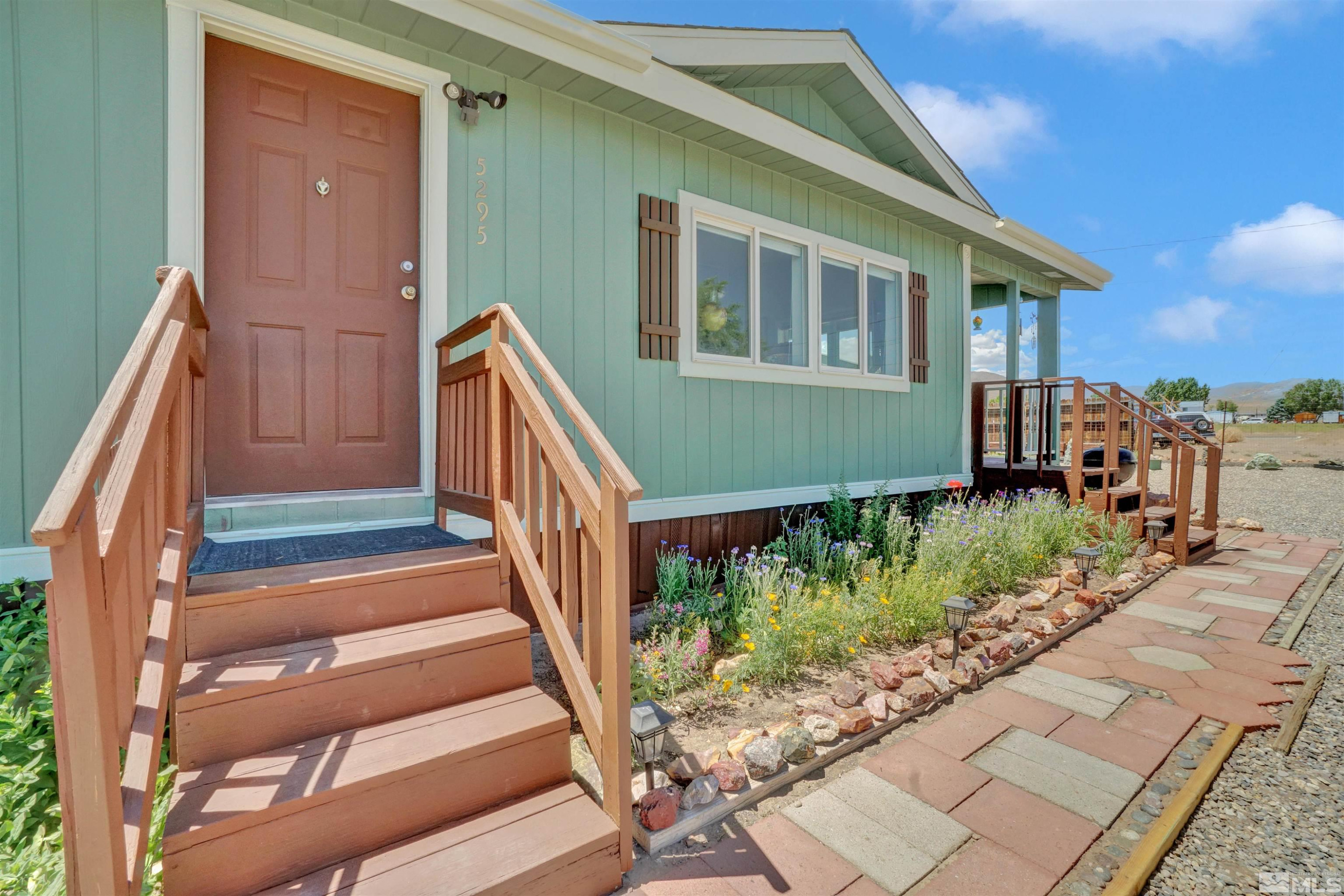 5295 Meadow Lane