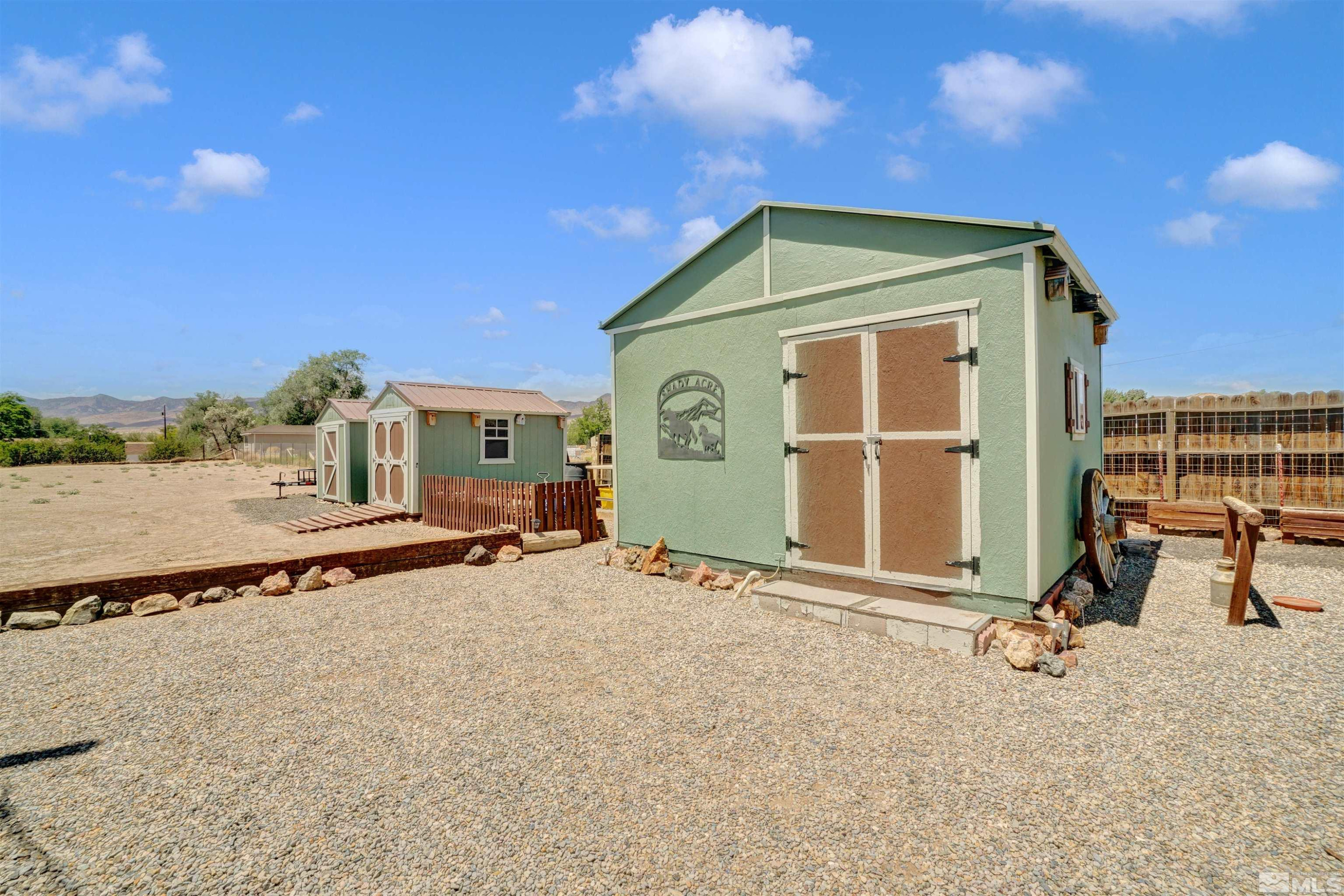 5295 Meadow Lane