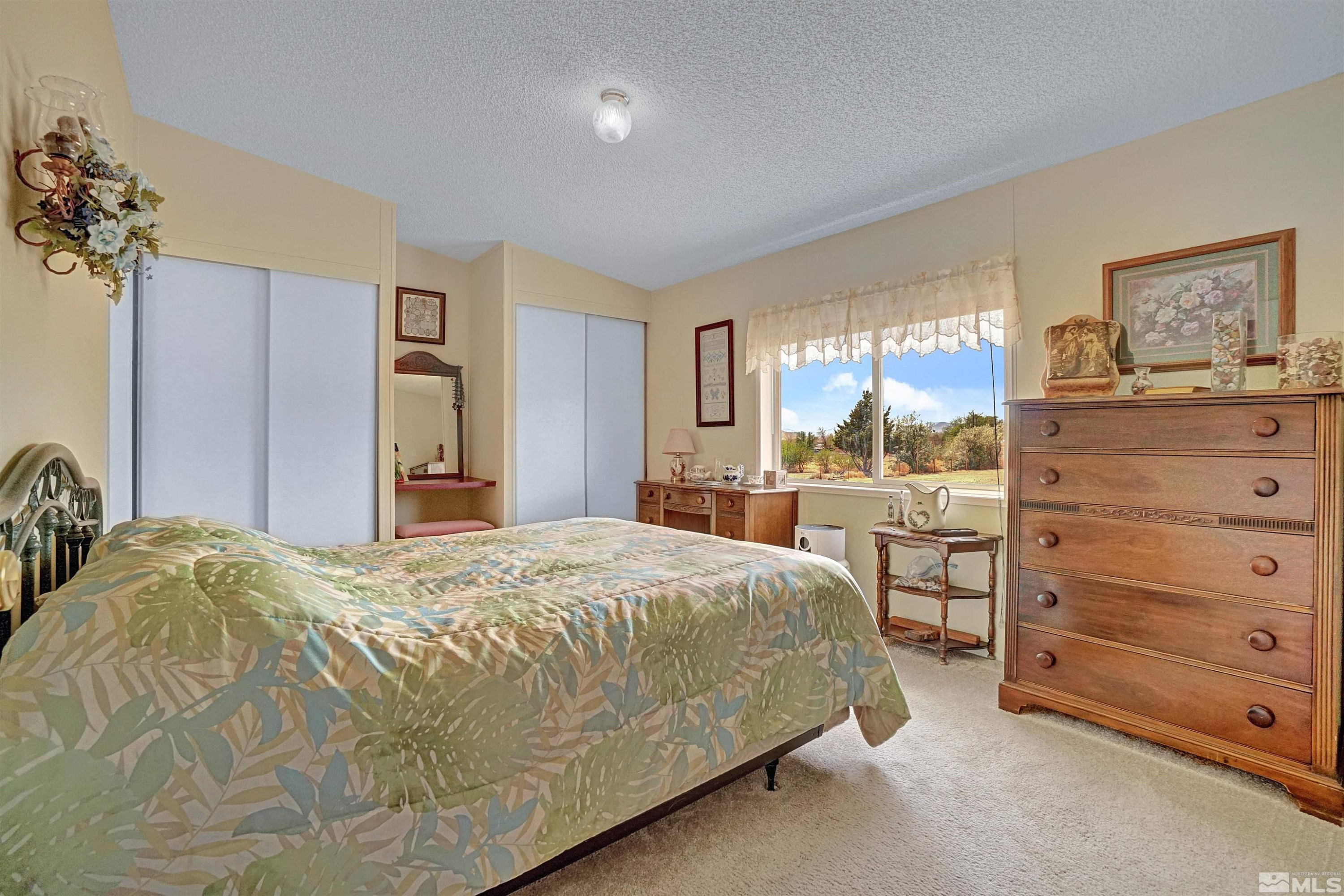 5295 Meadow Lane