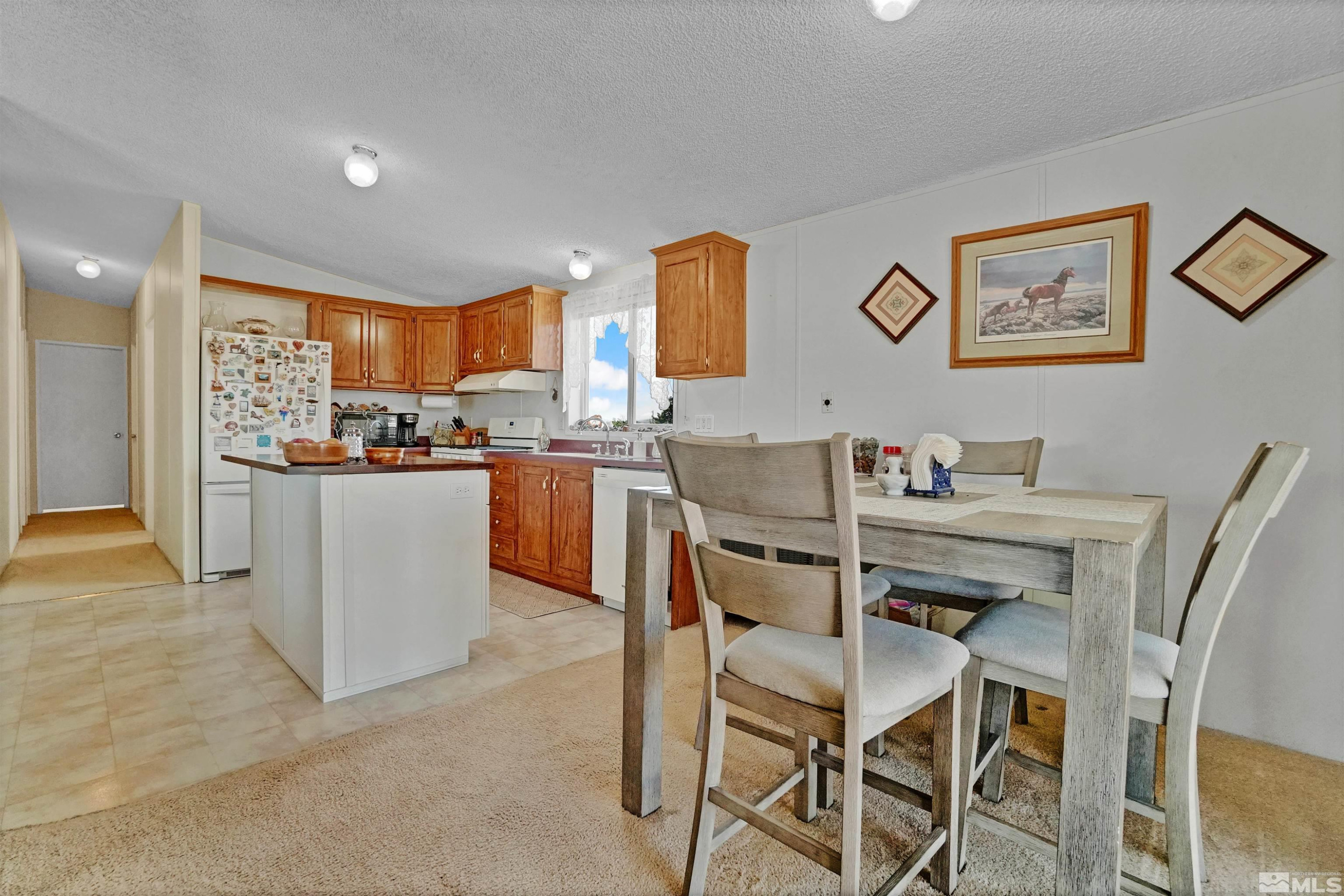 5295 Meadow Lane