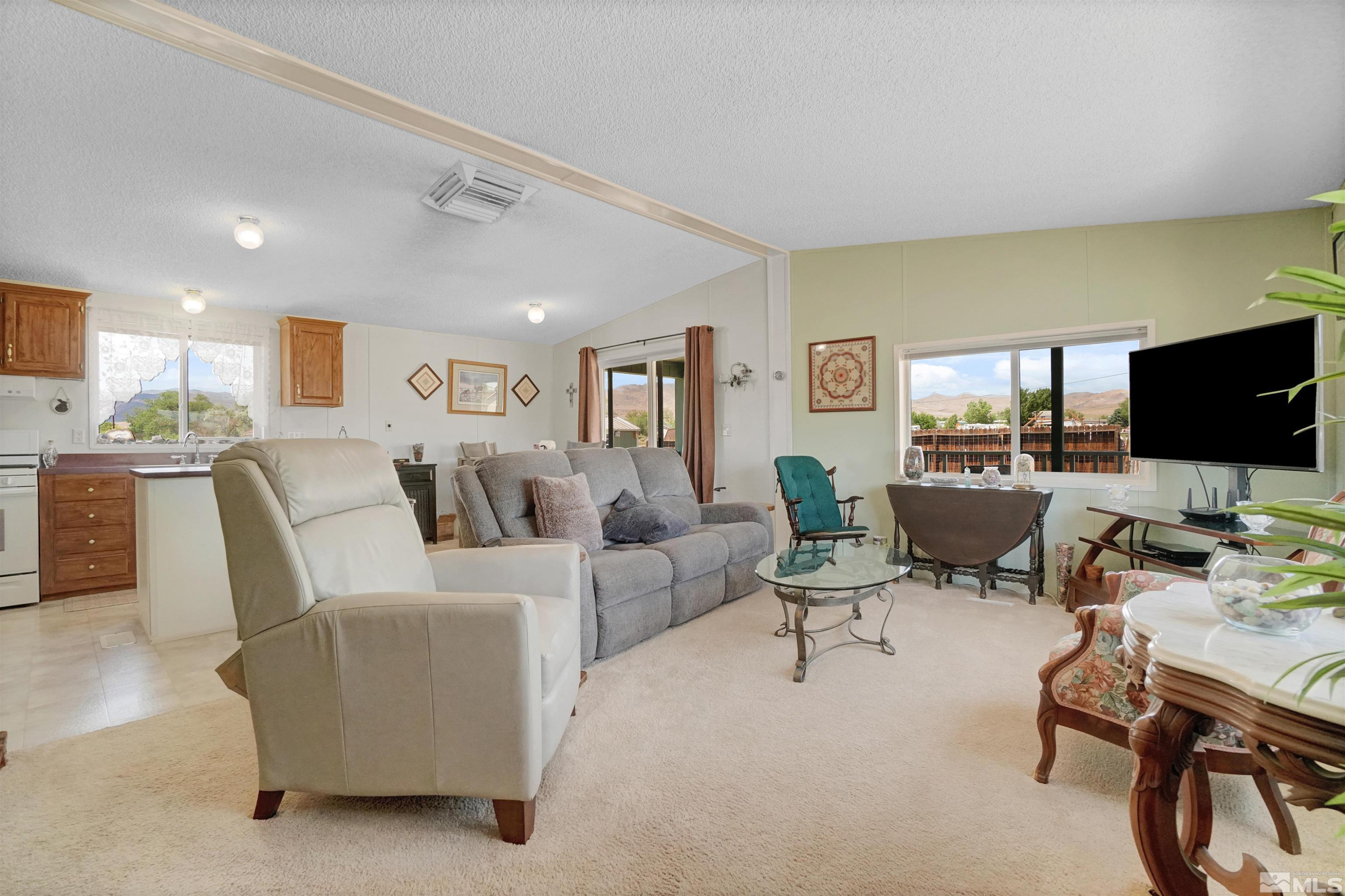 5295 Meadow Lane