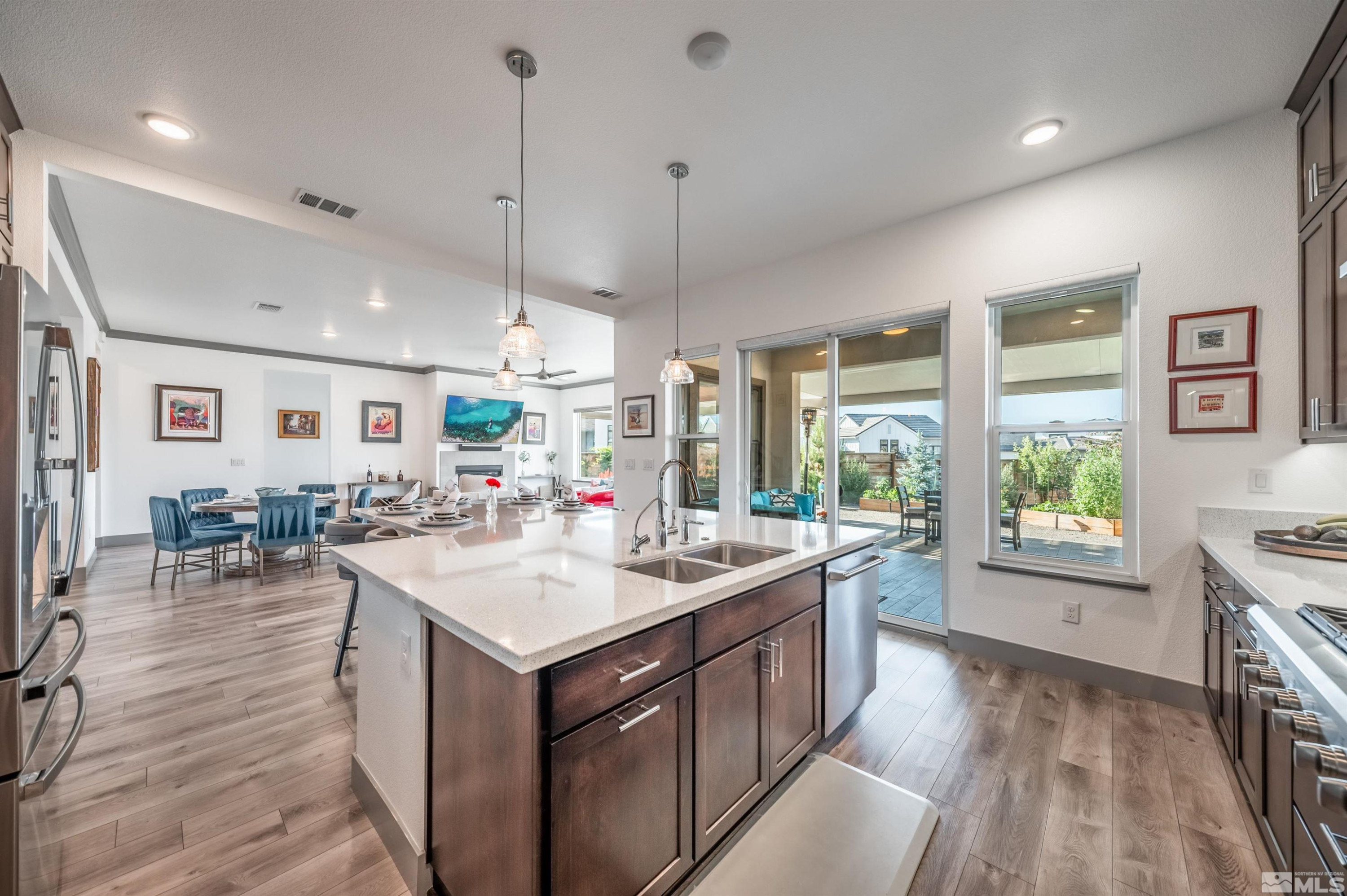 961 Solarium Drive