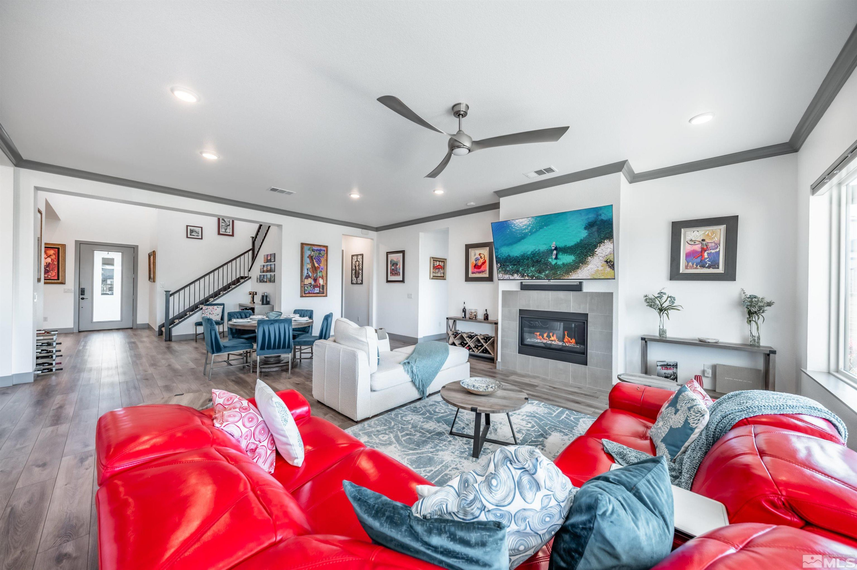 961 Solarium Drive