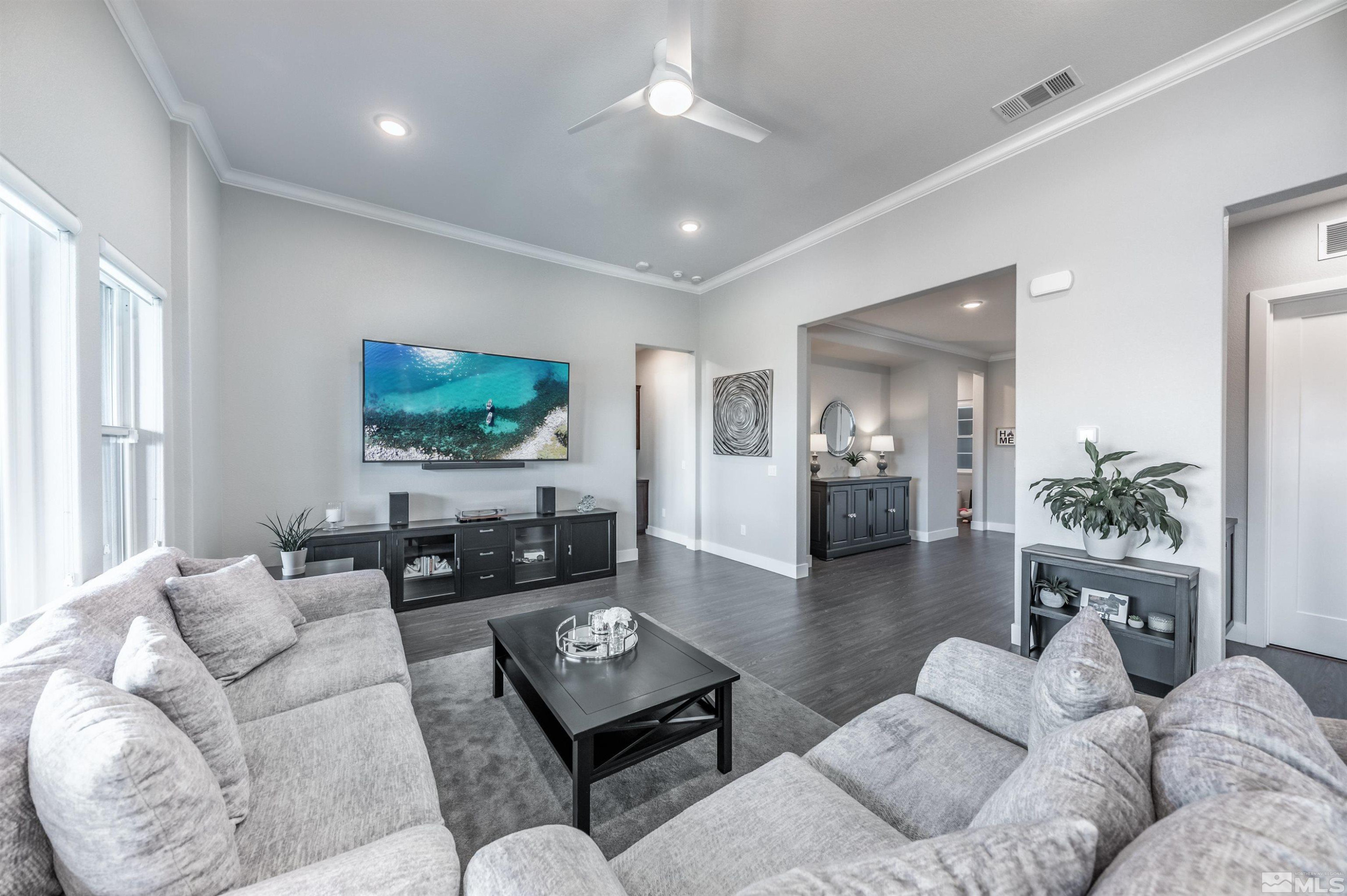 955 Solarium Drive