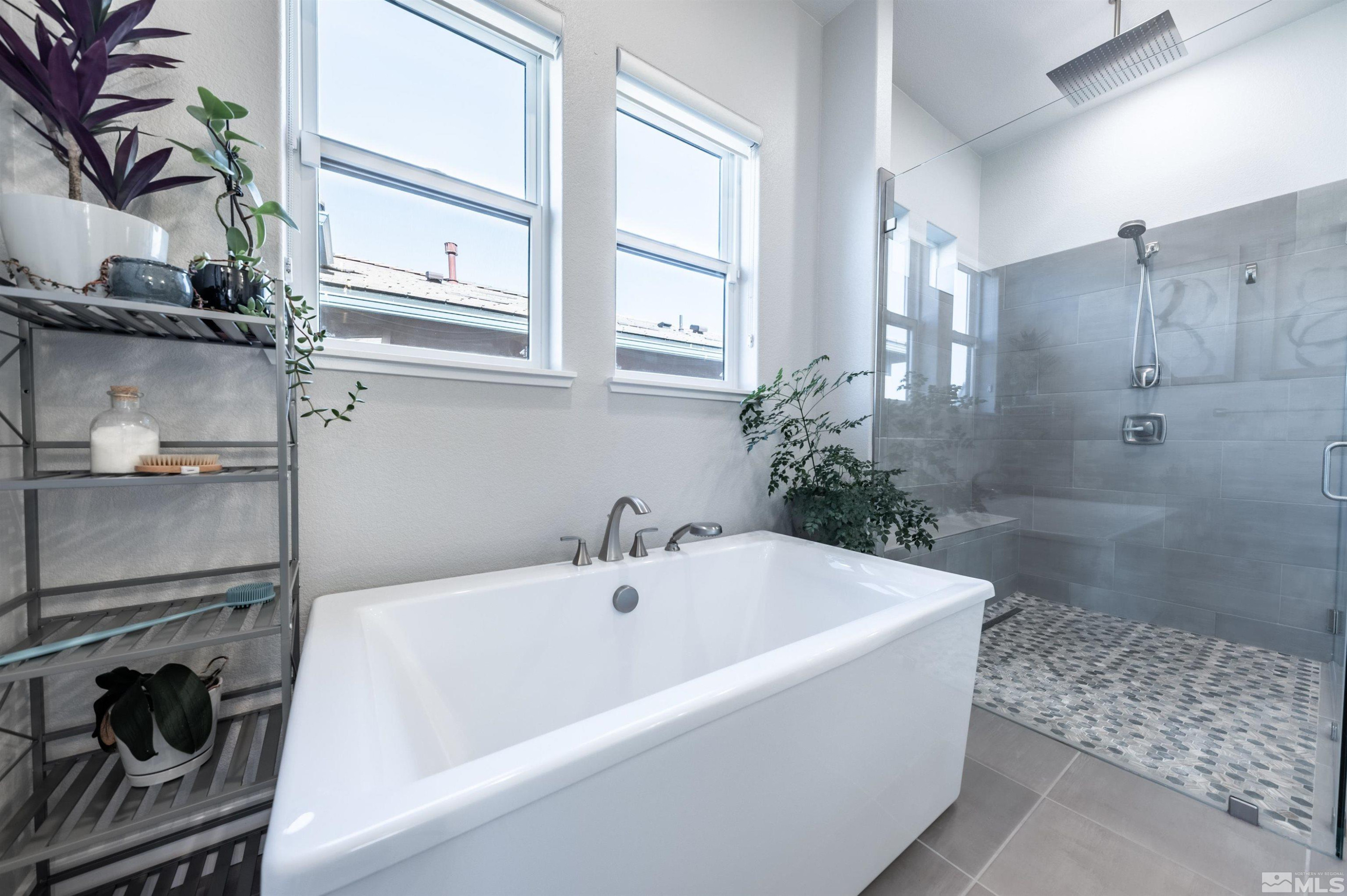 955 Solarium Drive