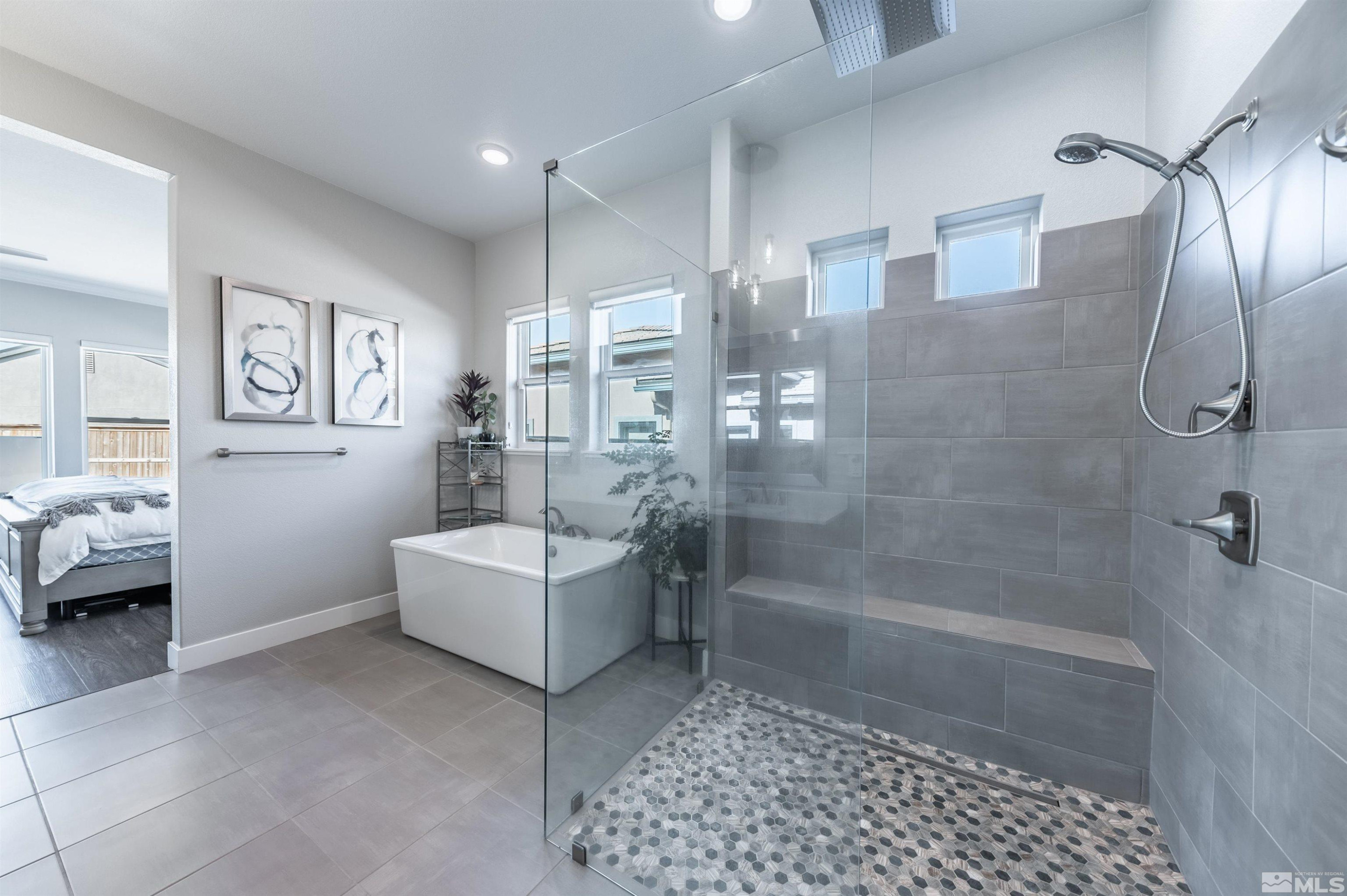 955 Solarium Drive